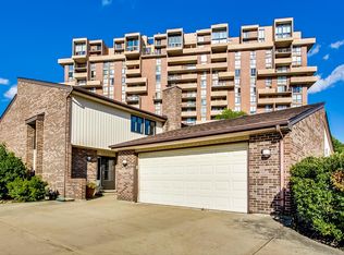 473 W Dominion Dr, Wood Dale, IL 60191