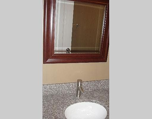 5th image of 3731 N Elston Ave #2BR