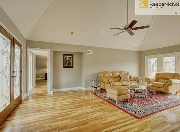 Incredibly SPACIOUS FLOOR PLAN