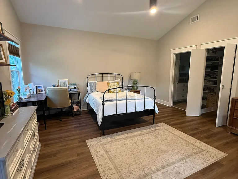 701 S Coulter Dr — Photo 16
