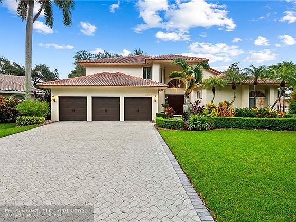 2nd image of 4399 NW 64th Ave