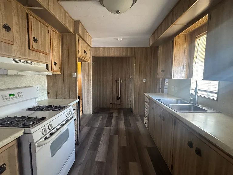 1805 Surf And Sand Dr — Photo 35