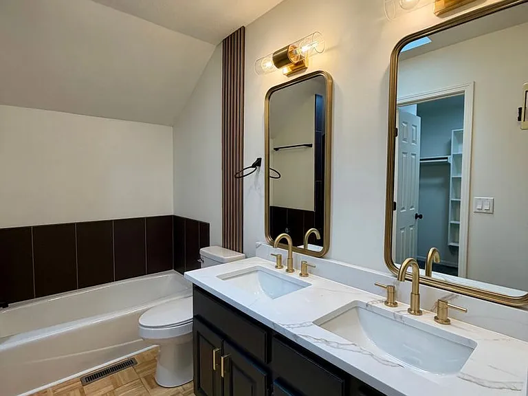 14776 S Alden St — Photo 16