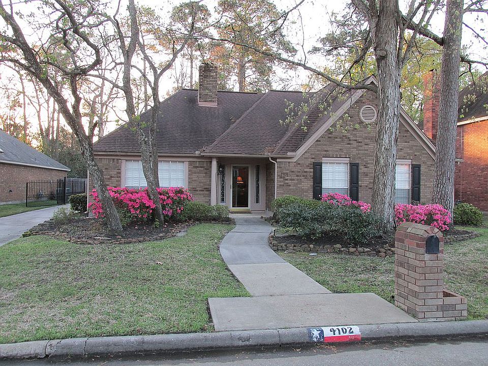 1st image of 4102 Spruce Valley Dr