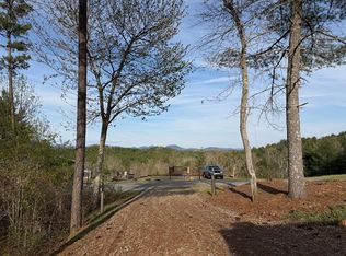 215 Pioneer Estates Rd, Murphy, NC 28906