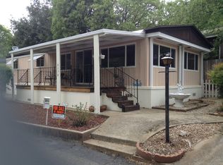 6174 Lakeview Dr, Paradise, CA 95969