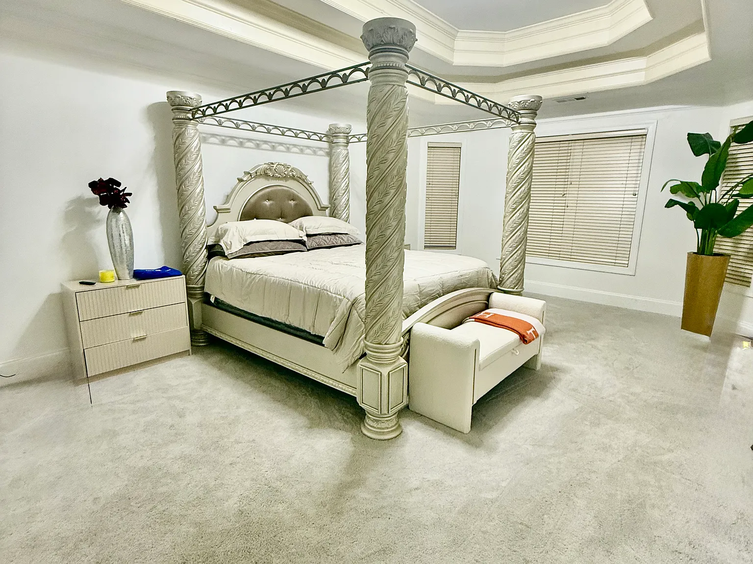 6409 Caledon Ct — Photo 3