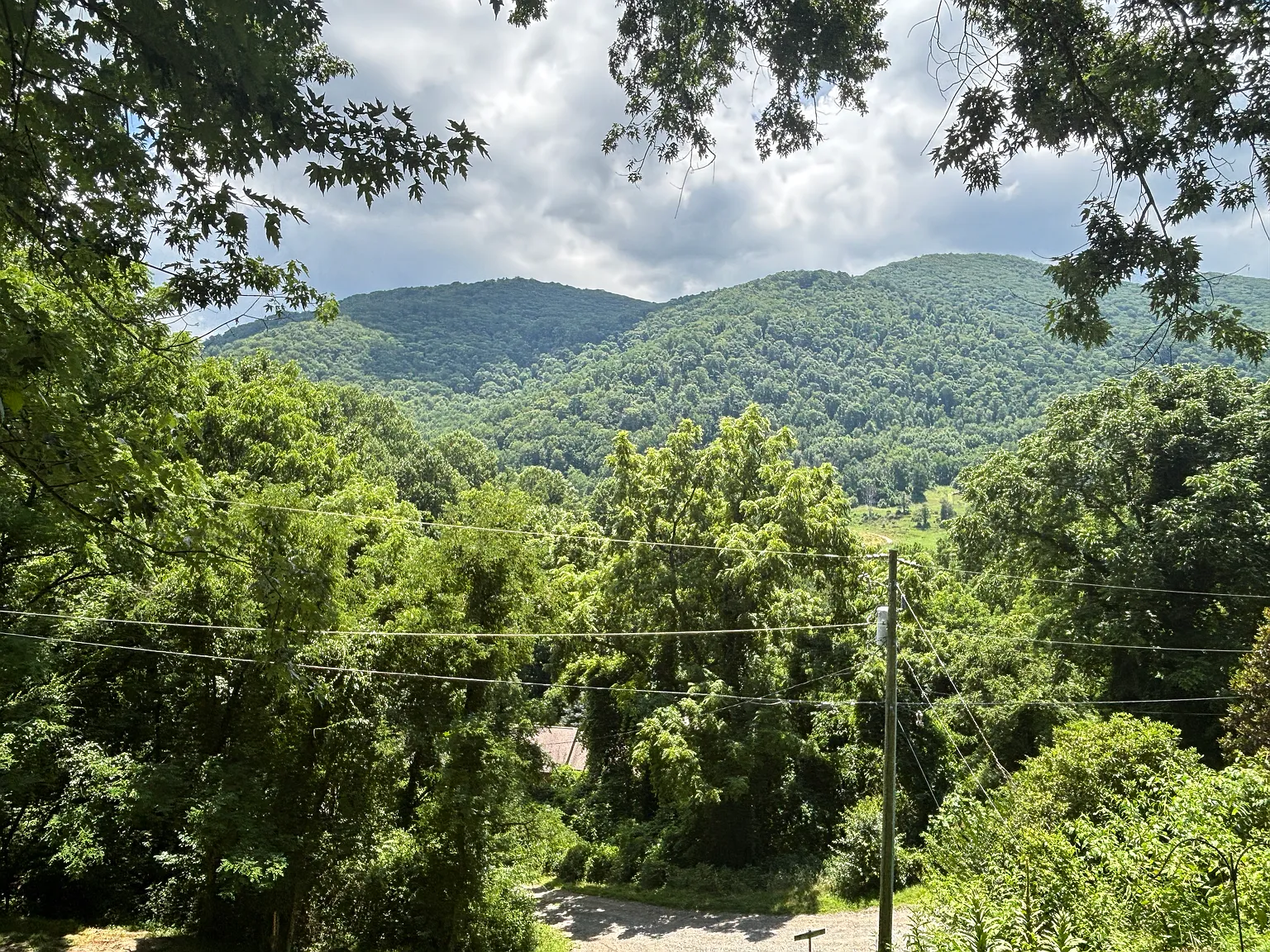 Moondust Dr, Waynesville — Photo 2