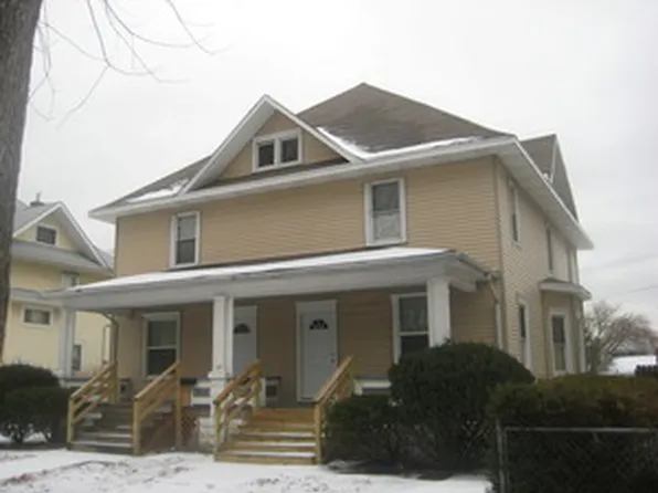 464 S Wildwood Ave, Kankakee, IL 60901