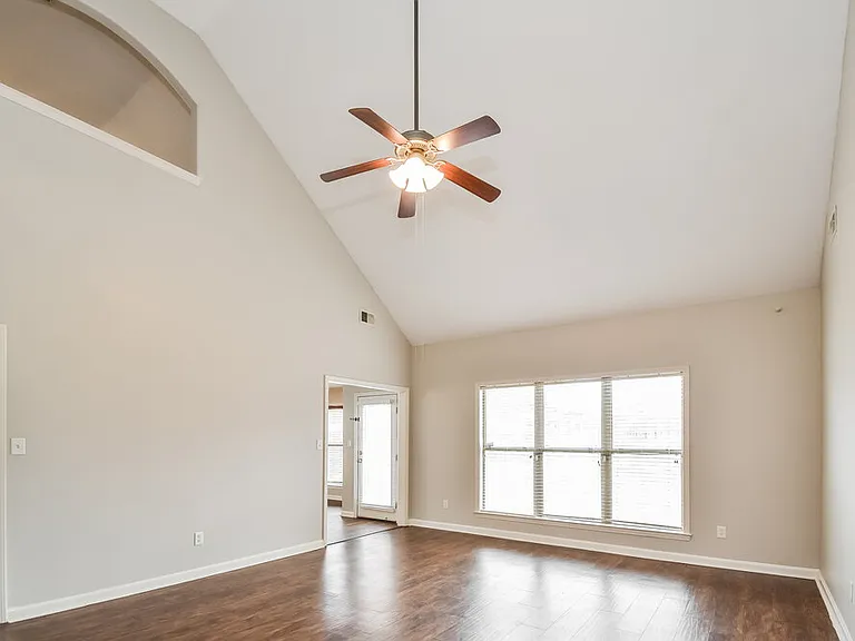 4154 Lexi Dr — Photo 7