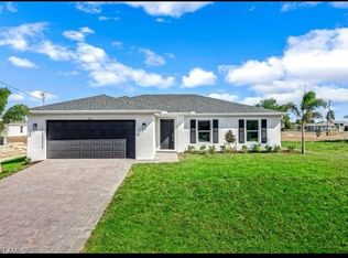 1617 NW 18th Ter, Cape Coral, FL 33993