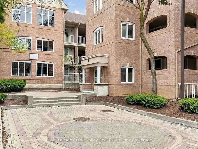 55 Bristol Rd E #79 — Photo 2