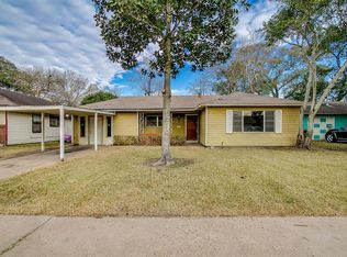 6519 Roxbury Rd, Houston, TX 77087