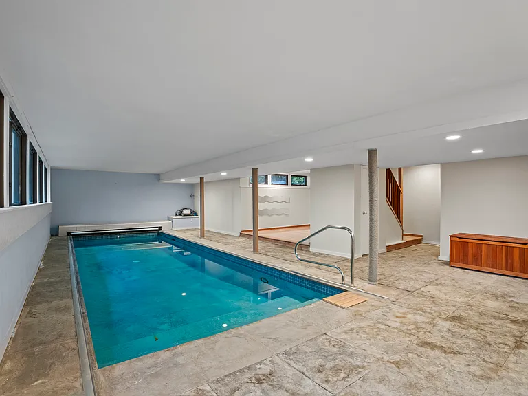133 Blake Rd — Photo 33