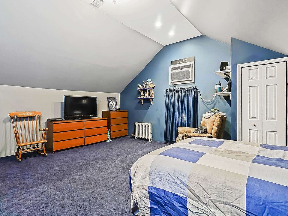 1st image of 159-26 98th St