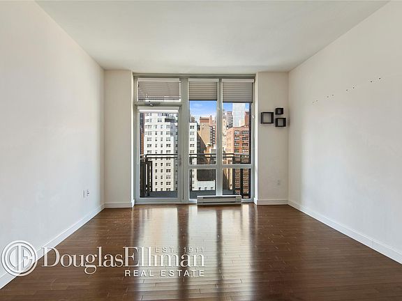 4th image of 225 E 34th St APT 12D
