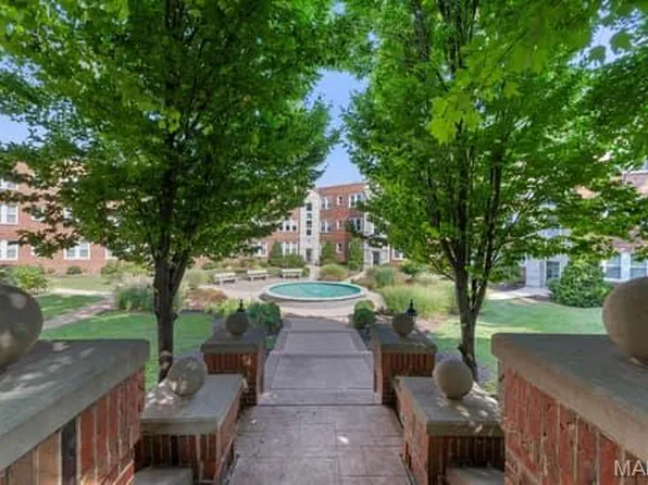 7741 Kingsbury Blvd Unit 22, Saint Louis, MO 63105