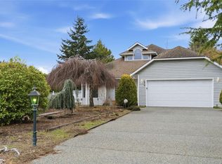 576 Dalmatian Dr, Nanaimo, BC