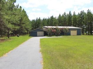 76 Smith Coker Rd, Enigma, GA 31749