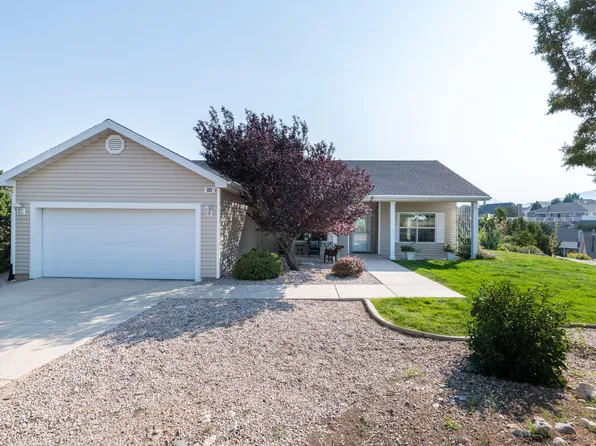 352 N Pachea Trl, Cedar City, UT 84720