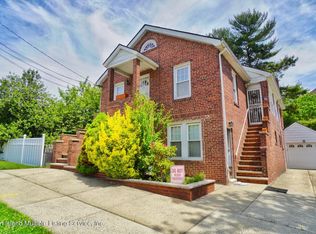 37 Oneida Ave, Staten Island, NY 10301