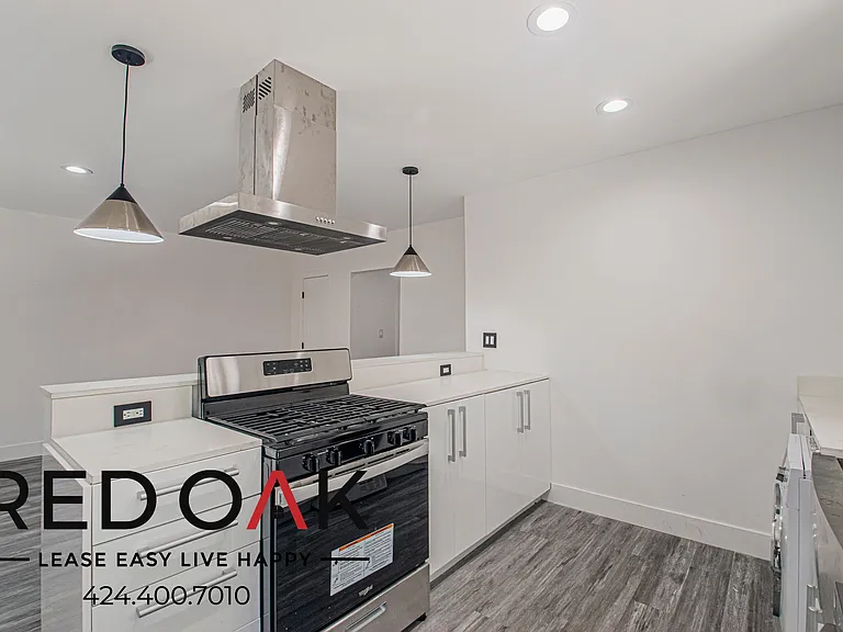 1350 N Fuller Ave #4 — Photo 9