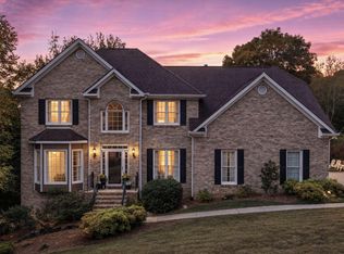 1924 Bay Pointe Dr, Hixson, TN 37343