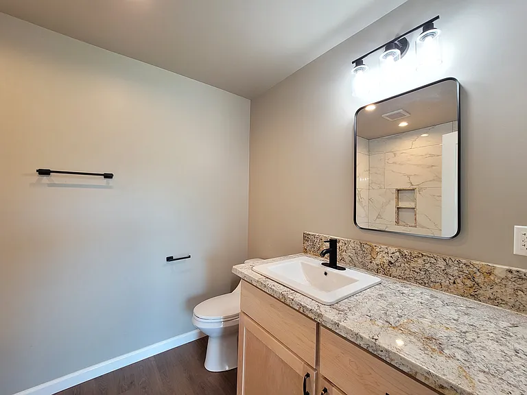 835 Camellia Dr #C — Photo 10