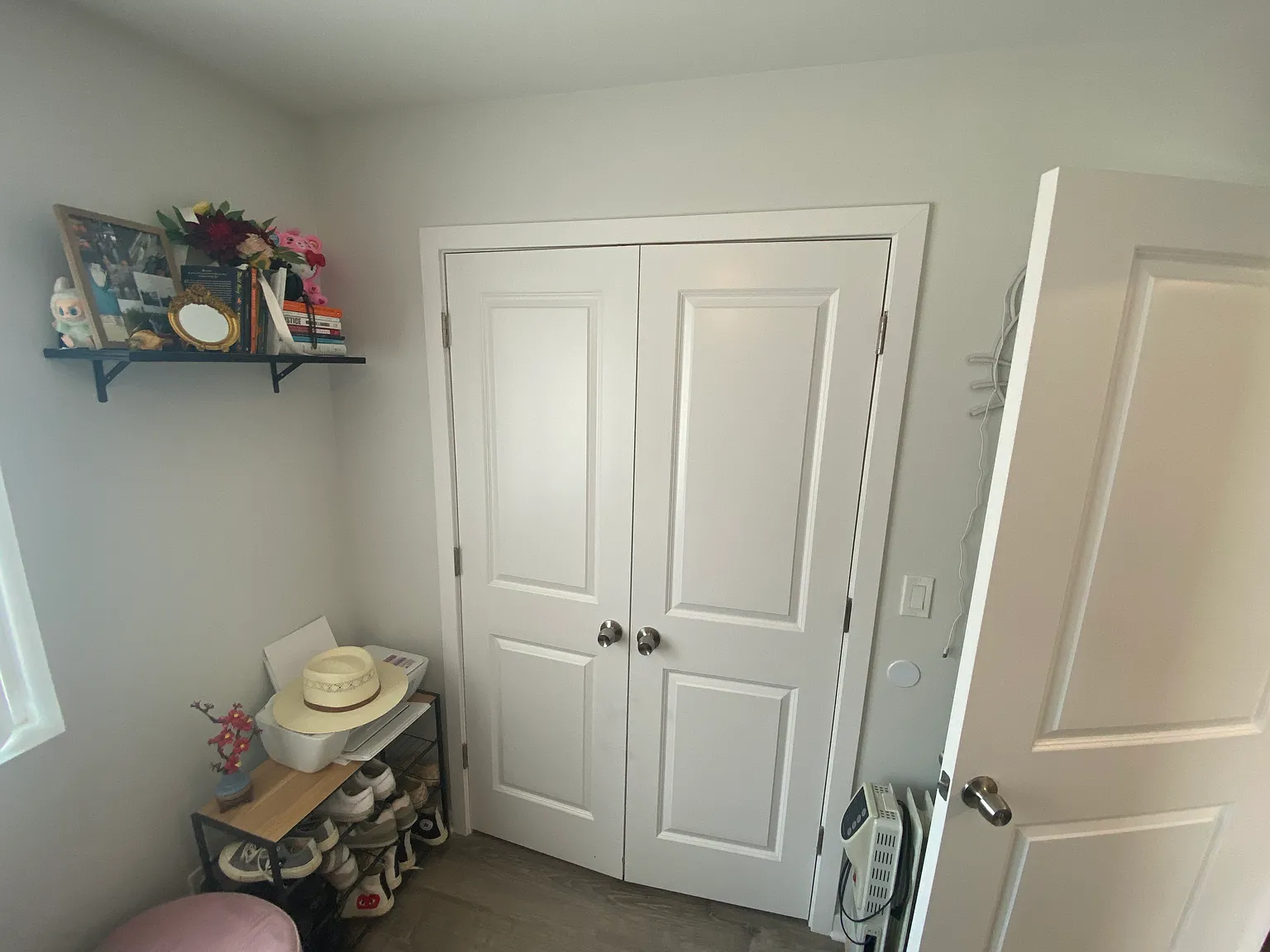 5366 S Laramie Ave — Photo 4