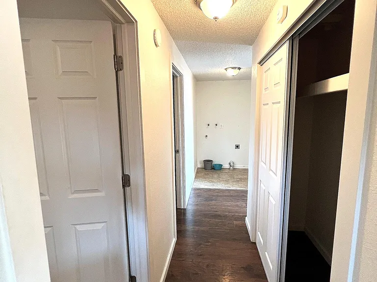 765 SE Russell St — Photo 13