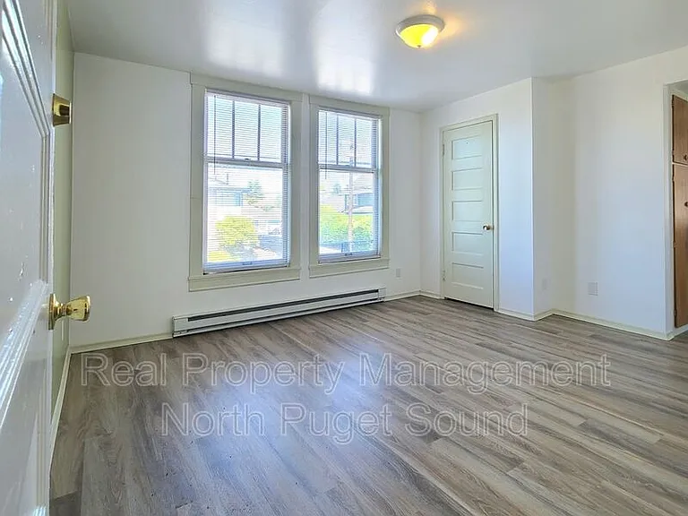 2301 Rucker Ave #4 — Photo 9