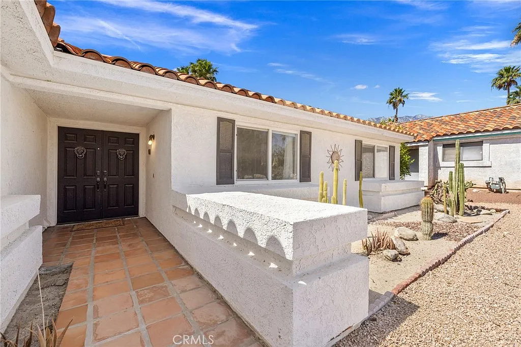 3 bed, 1475 sqft, $3,850 — Photo 2