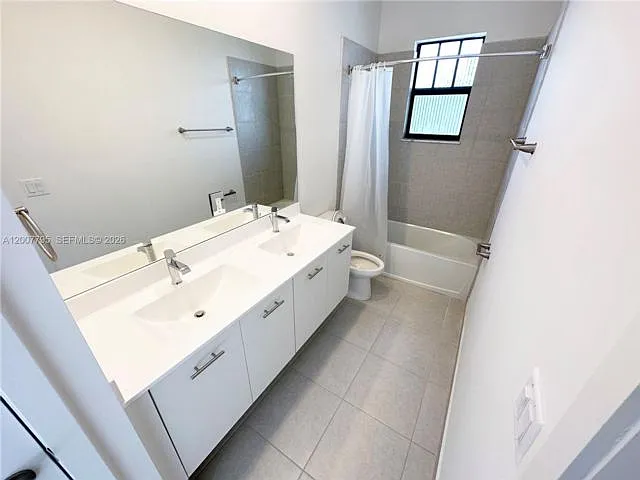 17430 SW 46th St — Photo 17