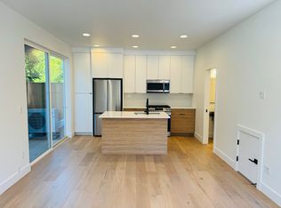 5037 SE Mill St #2, Portland, OR 97215