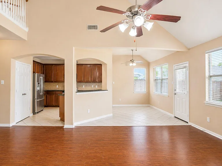 5219 Heatherdawn Ct — Photo 10