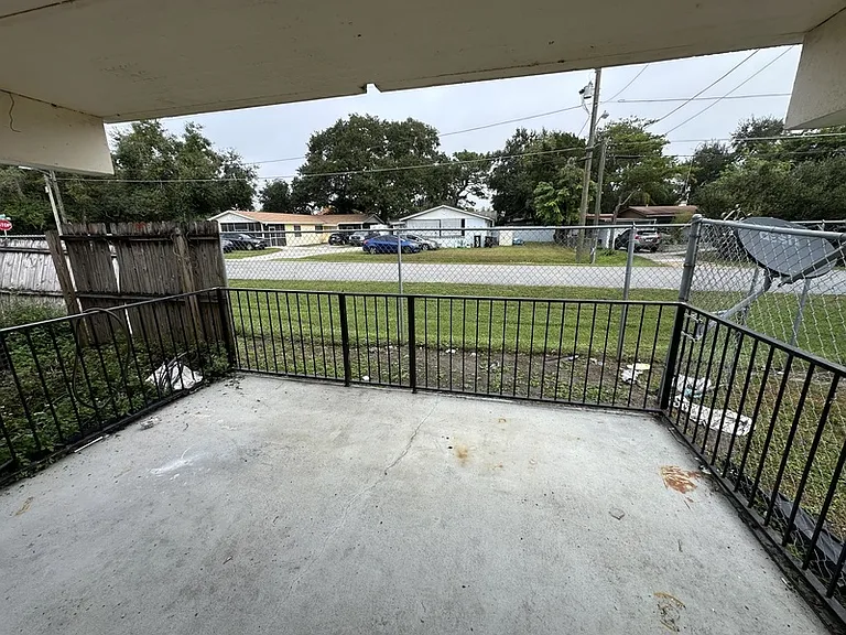 6509 Dumont Ave — Photo 7