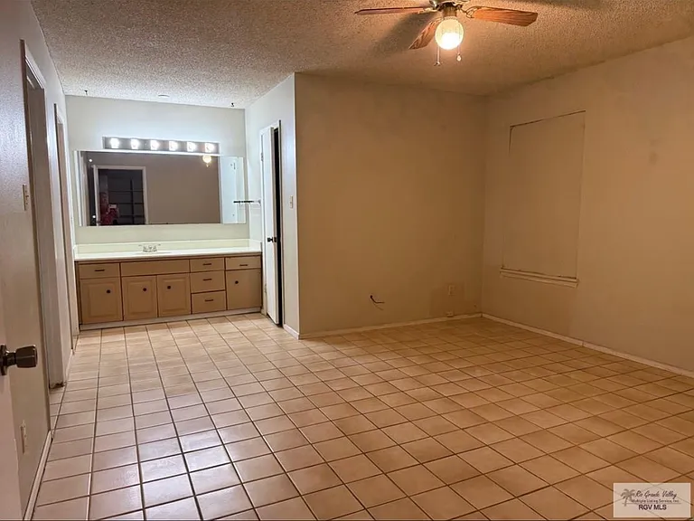 1825 Rosinante St — Photo 5