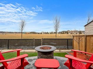 201 SE Pantego Rd NW, Calgary, AB T3K 0B8