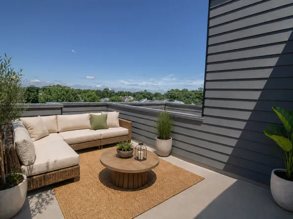 Lincoln Center Townhomes