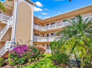 2811 Garden Dr S APT 203, Lake Worth, FL 33461