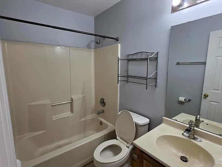 6565 Ronald Rd — Photo 13