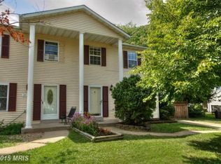 172 Cedar Walk Cir NE, Leesburg, VA 20176
