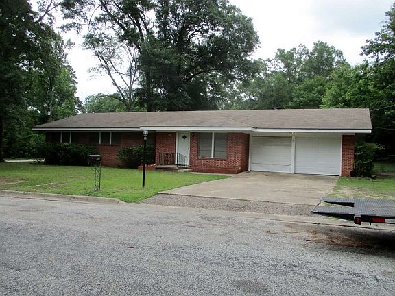 2nd image of 3401 Indian Springs Dr