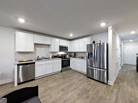 5th image of 101 Wynn Ct
