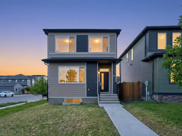 90 S Wolf Creek Rise SE, Calgary, AB T2X 4X1