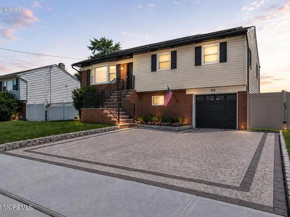 44 Shirley Boulevard, Old Bridge, NJ 08857