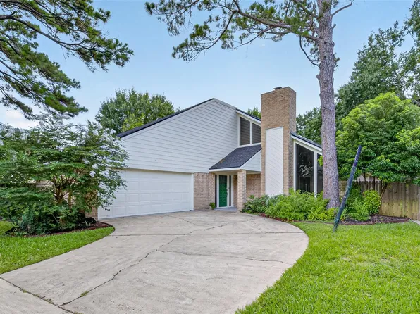7111 Halfpenny Rd, Houston, TX 77095