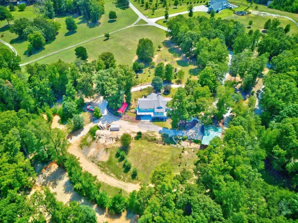 300 Chastain Hill Rd, Taylors, SC 29687