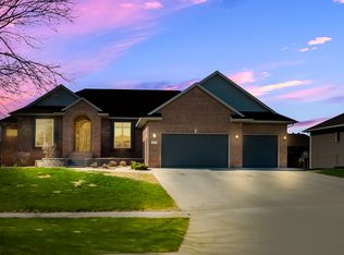 513 Summit Pass, Brookings, SD 57006