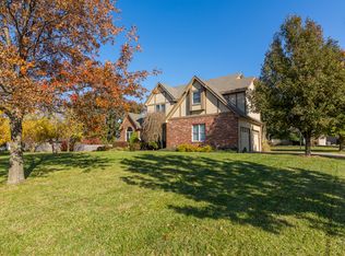 3900 SW King Arthurs Rd, Topeka, KS 66610